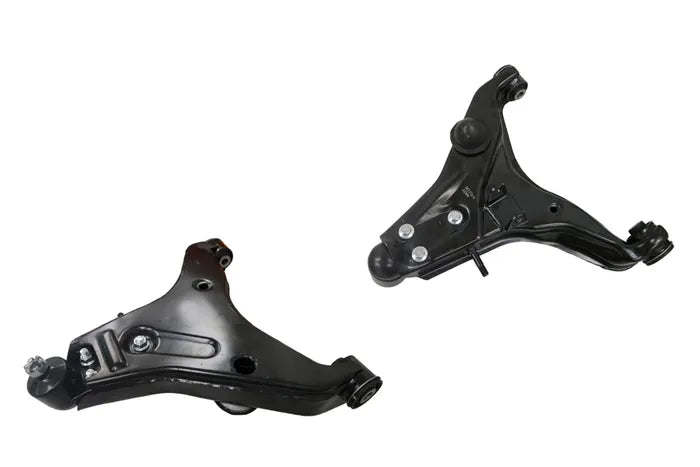 2015-2018 Mitsubishi Triton MQ Front Lower Control Arm (Right-Hand Side, with Ball Joint)