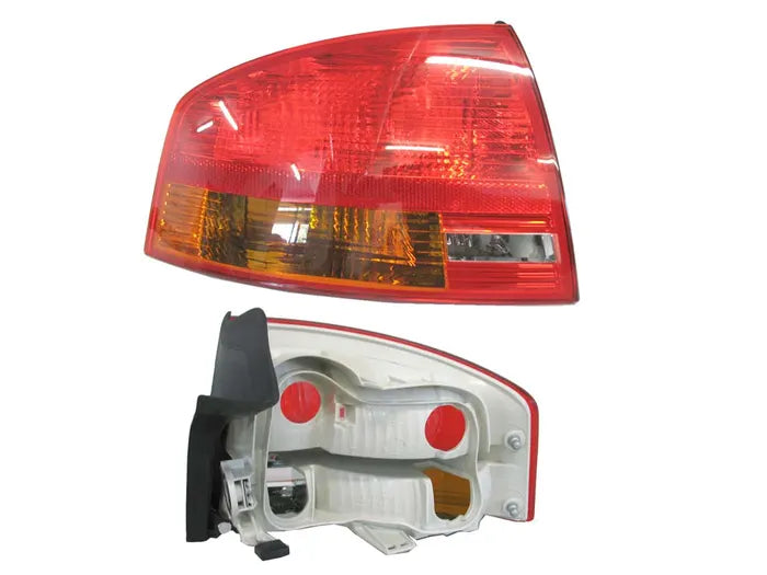 2005-2007 AUDI A4 B7 TAIL LIGHT LEFT HAND SIDE