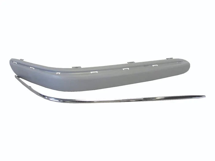 2000-2004 Mercedes-Benz C-Class W203 Front Bar Mould (Right-Hand Side) with Chrome Strip