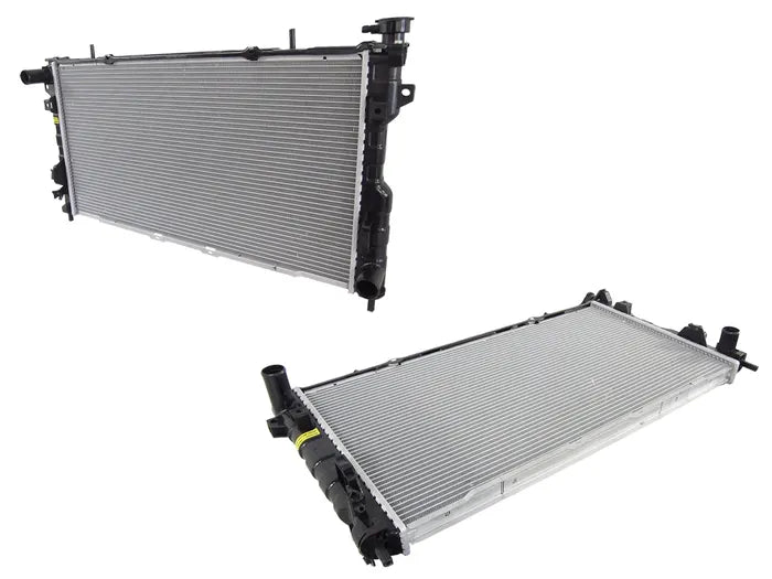 2004-2008 Chrysler Voyager RS Radiator (3.3L V6 Petrol, Auto)