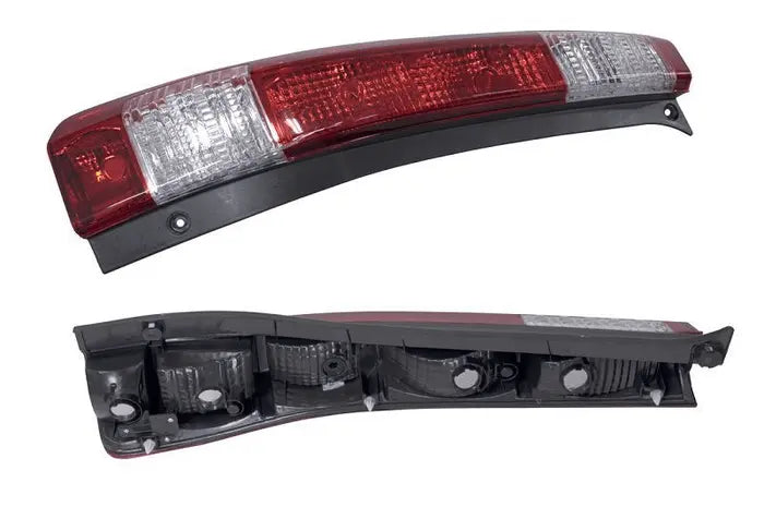 2004-2007 HONDA CR-V RD TAIL LIGHT LEFT HAND SIDE