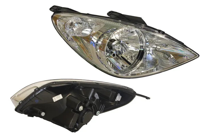 2010-2012 Hyundai I20 PB Headlight (Right Hand Side, Manual Adjuster)