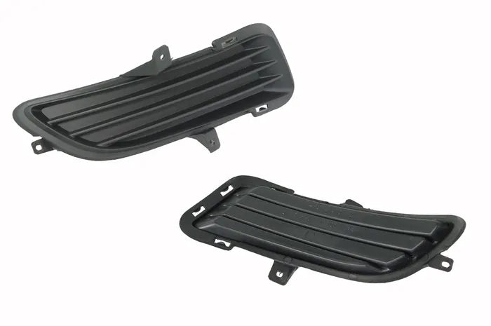 2005-2007 Hyundai Sonata NF Front Fog Light Cover (Right Hand Side)