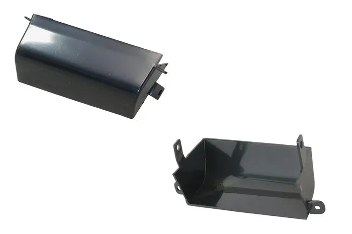 2003-2006 Mitsubishi Outlander ZE/ZF Front Fog Light Cover (Inner, Right-Hand Side)