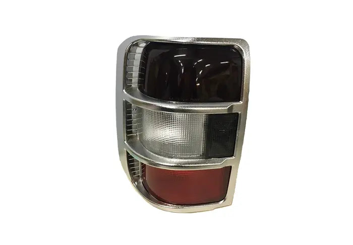 1997-2000 Mitsubishi Pajero NL Tail Light (Left-Hand Side)