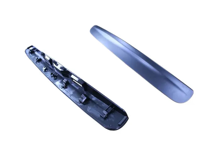 2007-2014 Nissan Dualis J10 Tail Gate Garnish (Without Camera, Smart Key Hole)