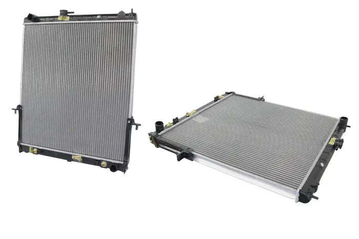 1997-2015 Nissan Patrol GU Radiator for Auto & Manual without Bleeder