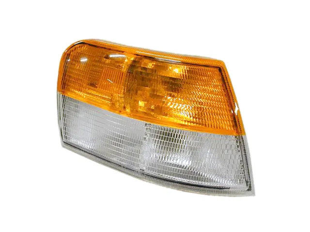 1994-1998 Saab 9000 CD Corner Lamp (Right-Hand Side)