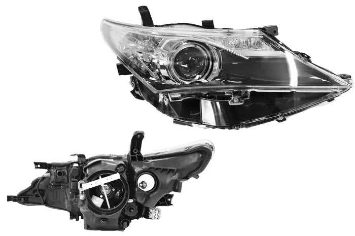 2013-2015 Toyota Corolla ZRE182 Headlight (Halogen, Right-Hand Side)