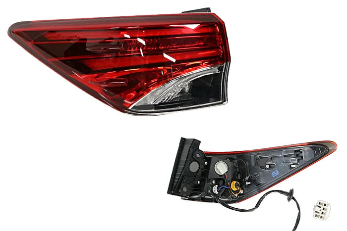 2015-2020 TOYOTA FORTUNER GUN156 TAILLIGHT LEFT HAND SIDE