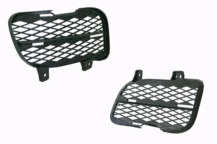 2005-2010 Toyota Hiace TRH/KDH Front Fog Light Cover (Mesh, Left-Hand Side)