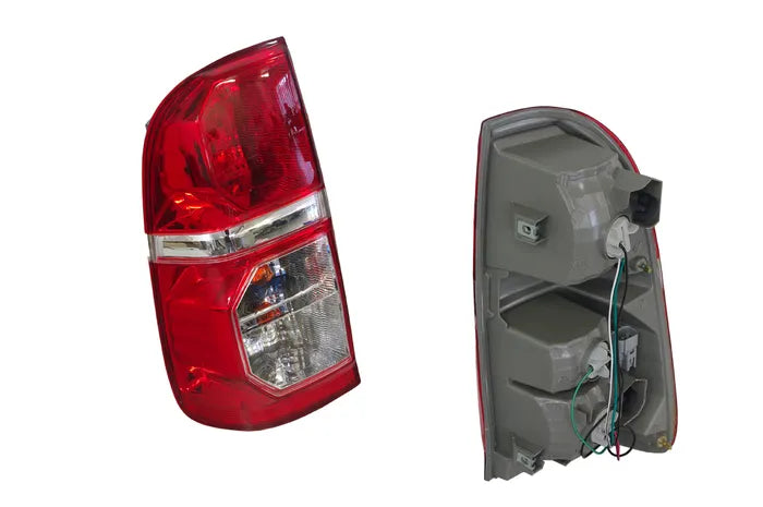 2011-2015 TOYOTA HILUX KUN/TGN/GGN TAIL LIGHT LEFT HAND SIDE