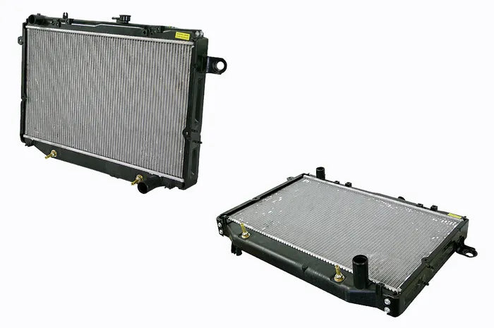 1998-2007 TOYOTA LANDCRUISER 100 SERIES RADIATOR