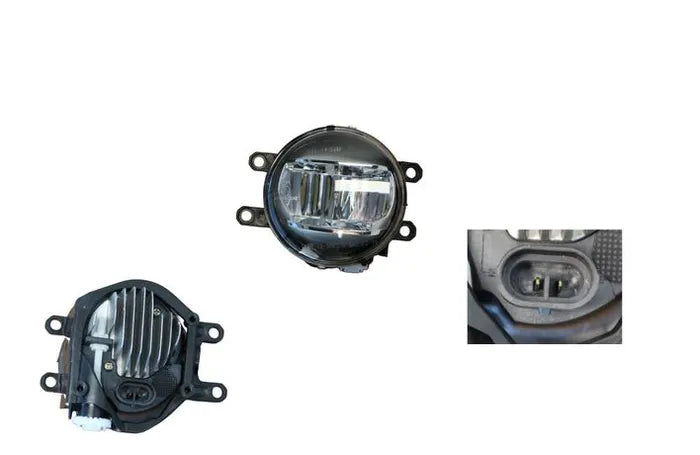 2011-2014 Toyota Prius C NHP10 Front Fog Light (LED Type, Right-Hand Side)